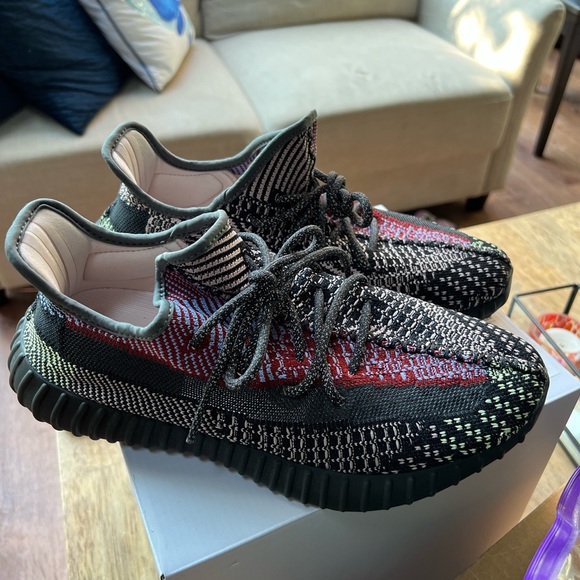 Yeezy Boost 350 V2 ‘Yechil Non-Reflective’ - Picture 1 of 4